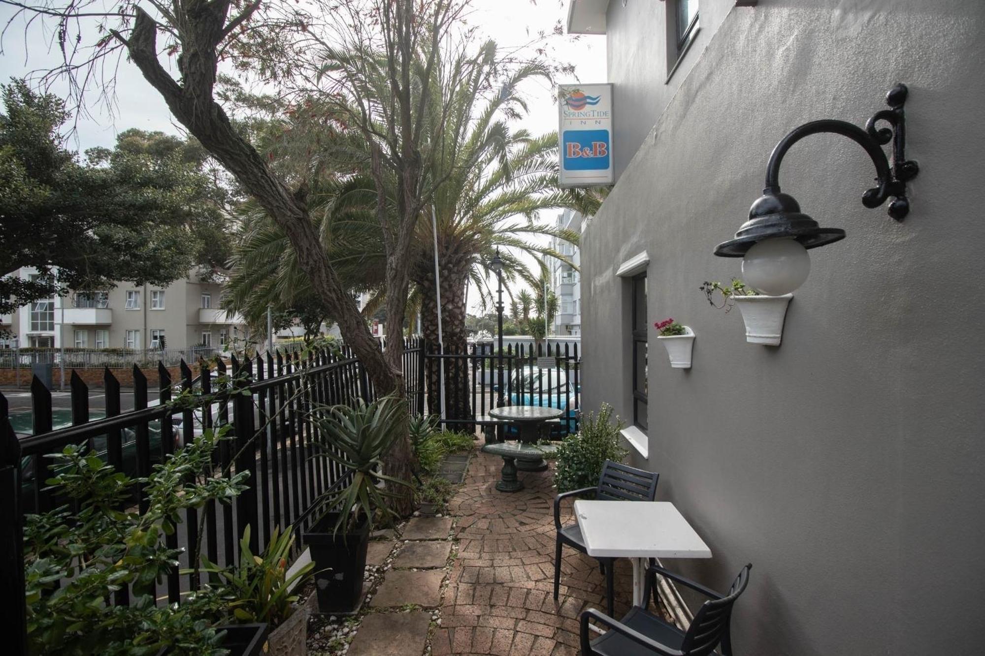 Spring Tide Inn By Ctha Cape Town Exterior photo